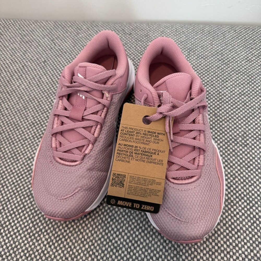 Nike Legend Essential 3 Next Nature Size 5/5